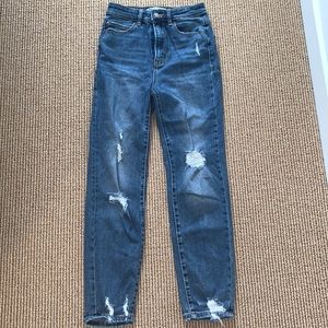 Stradivarius distressed slim mom jean